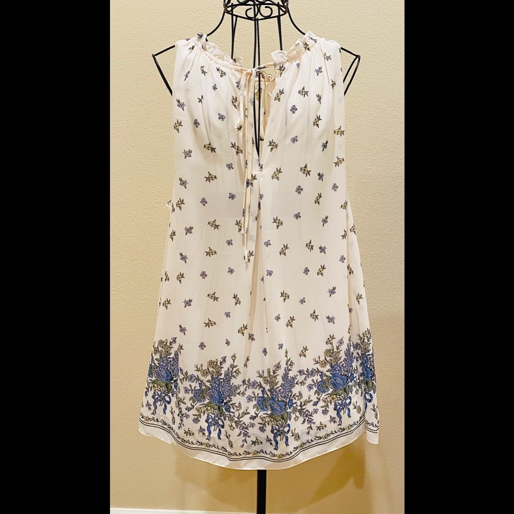 Max Studio Floral Design Tank Top